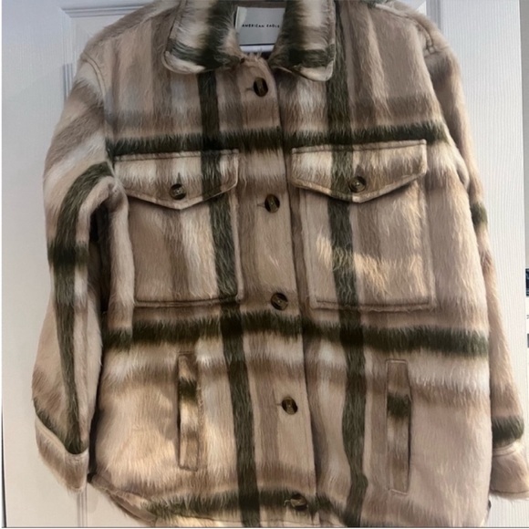 Women’s brushed plaid jacket from American Eagle Outfitters - Picture 2 of 8